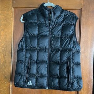 Eddie Bauer Puffer Vest